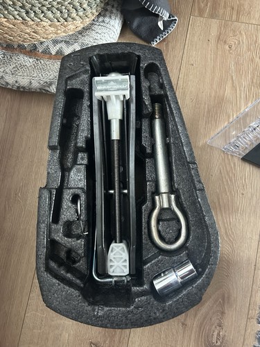 Genuine volkswagen seat spare - genuine,